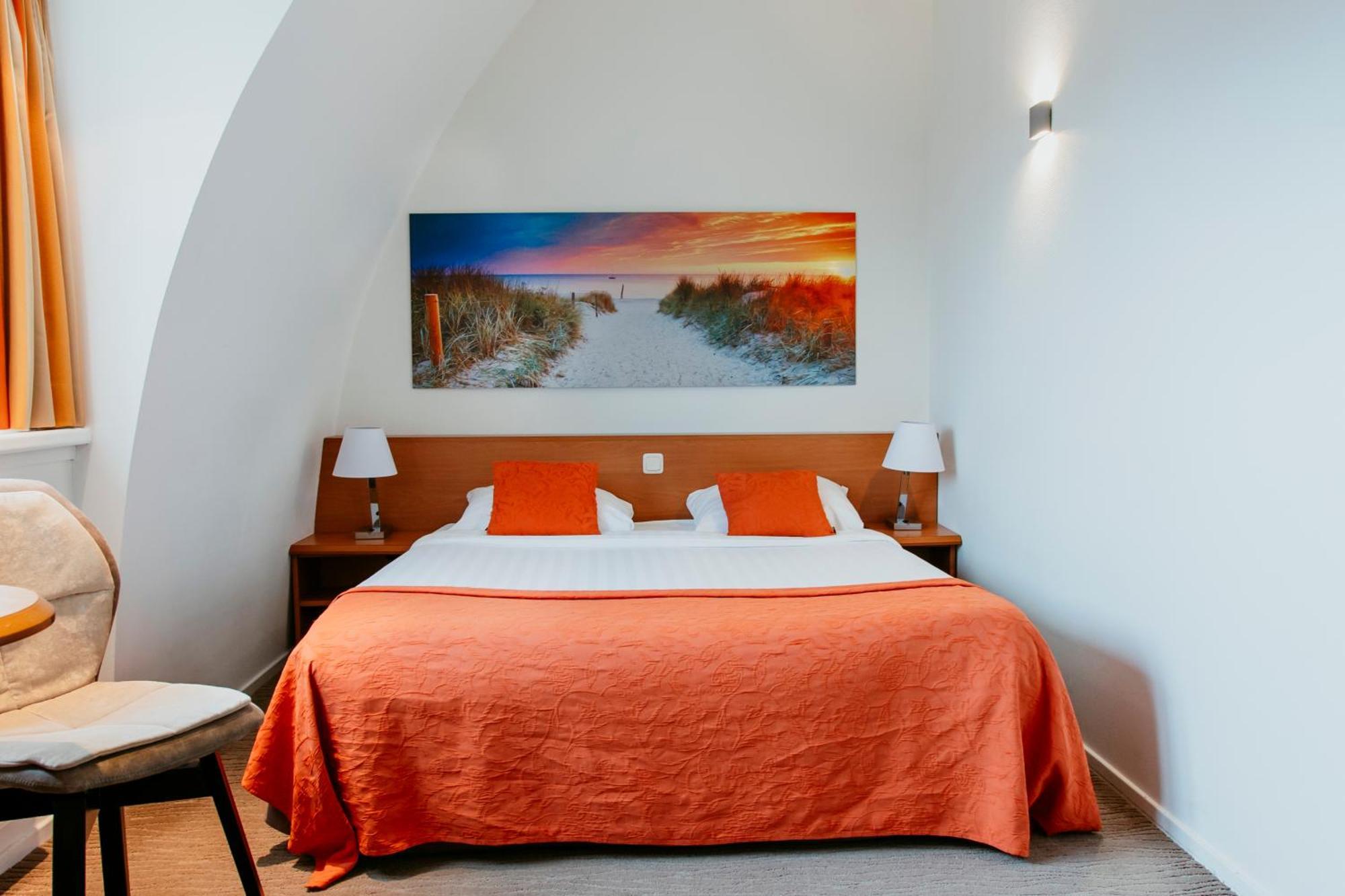 Hotel Victoria Bergen aan Zee Room photo